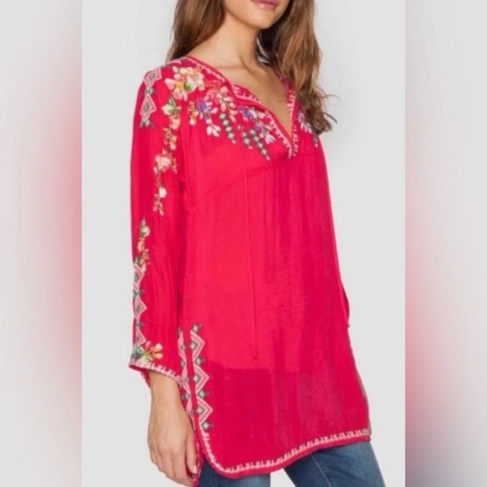 Johnny was Embroidered Pink Women's Top M - Picture 1 of 6